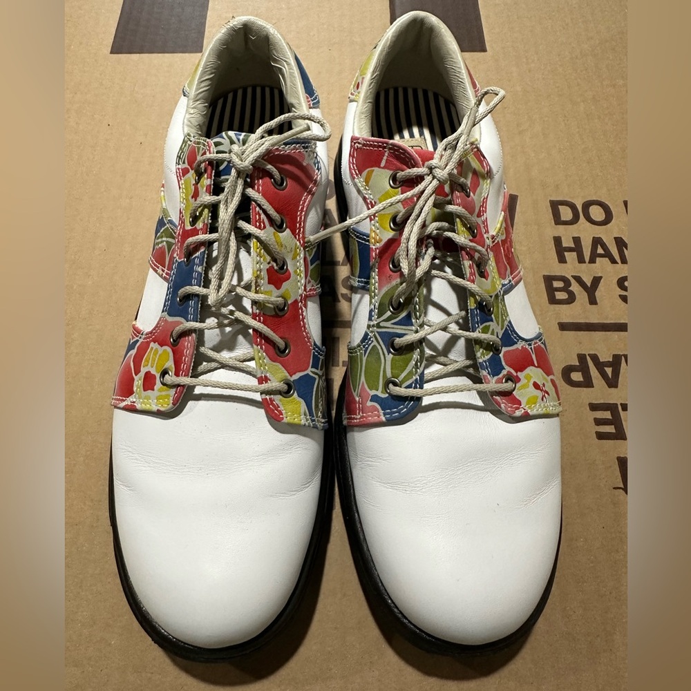 Footjoy golf shoes